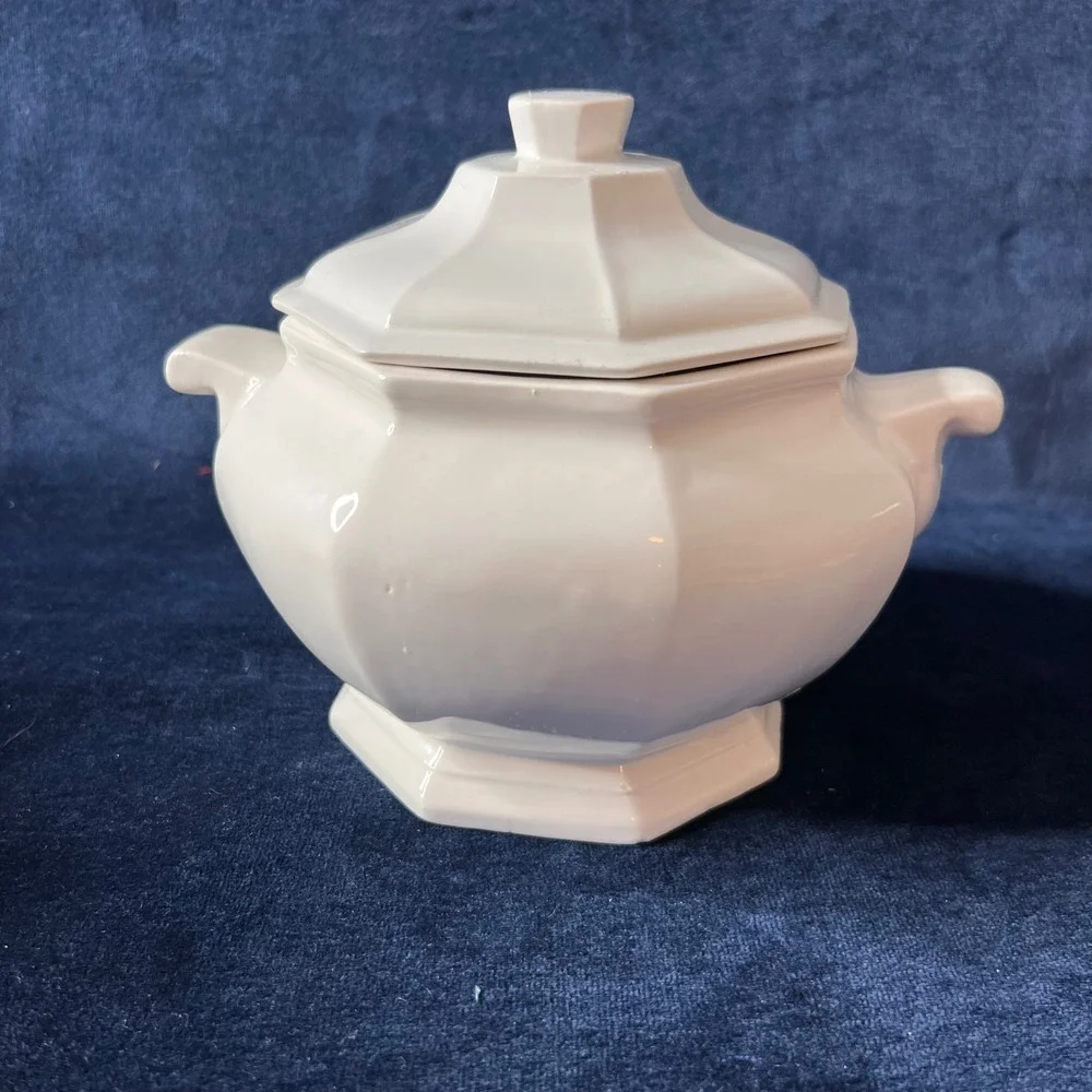 Vintage White Octagonal Gravy Tureen | Japan